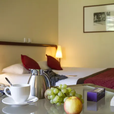 Mercure Domaine De Marlioz & 4*