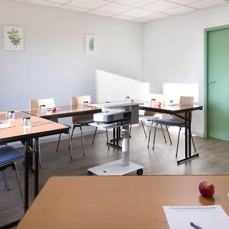 Otel Mercure Domaine De Marlioz &