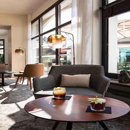 Mercure Domaine De Marlioz & Hotel 4*