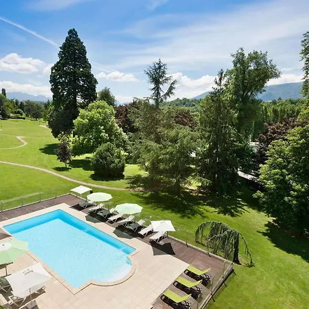 Mercure Domaine De Marlioz & 4*