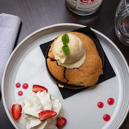 Mercure Domaine De Marlioz & Отель Экс-ле-Бен
