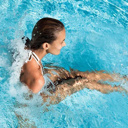 فندق Mercure Domaine De Marlioz &
