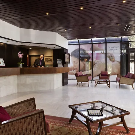 酒店 Mercure Domaine De Marlioz & 艾克斯莱班