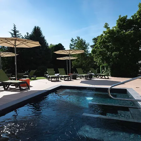 Mercure Domaine De Marlioz & 4* 엑스레뱅