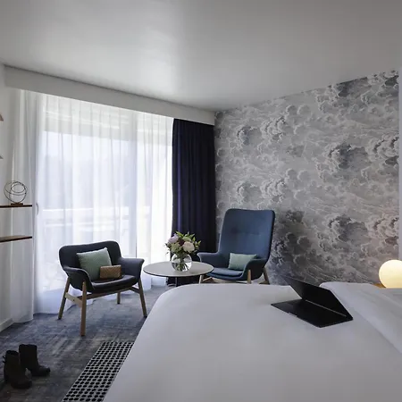 호텔 Mercure Domaine De Marlioz & 4*