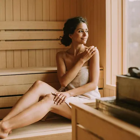 Mercure Domaine De Marlioz & Hotel