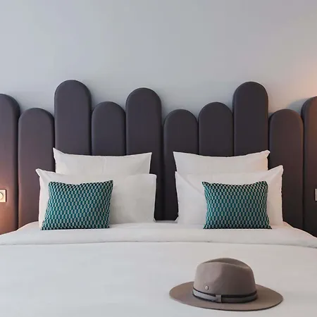 Mercure Domaine De Marlioz & Hotell 4*