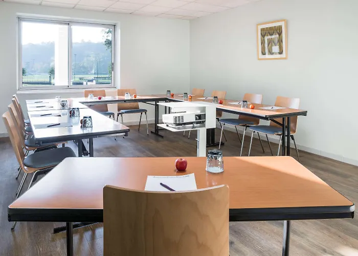 Mercure Domaine De Marlioz & 4*