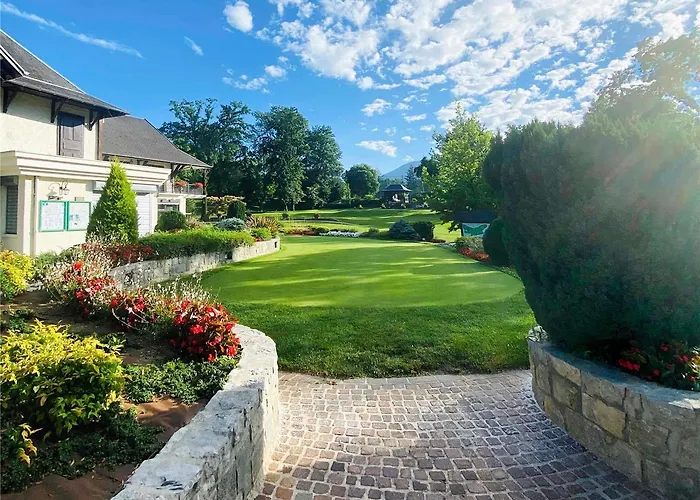 Mercure Domaine De Marlioz & 호텔 엑스레뱅