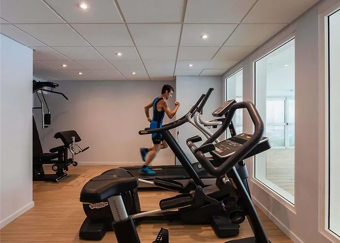 Mercure Domaine De Marlioz & 호텔 4*